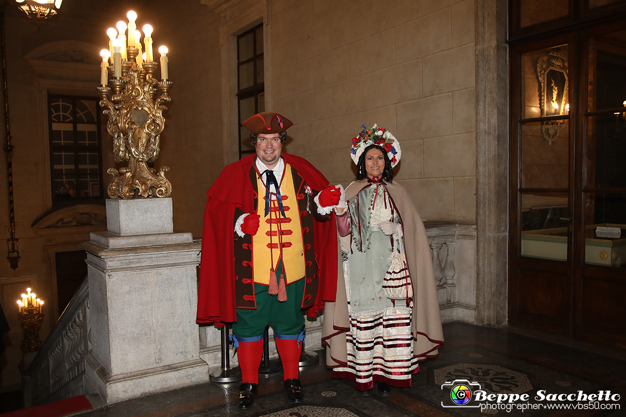 VBS_3504 - Investitura Ufficiale Gianduja e Giacometta Famija Turineisa - Carnevale di Torino 2024.jpg